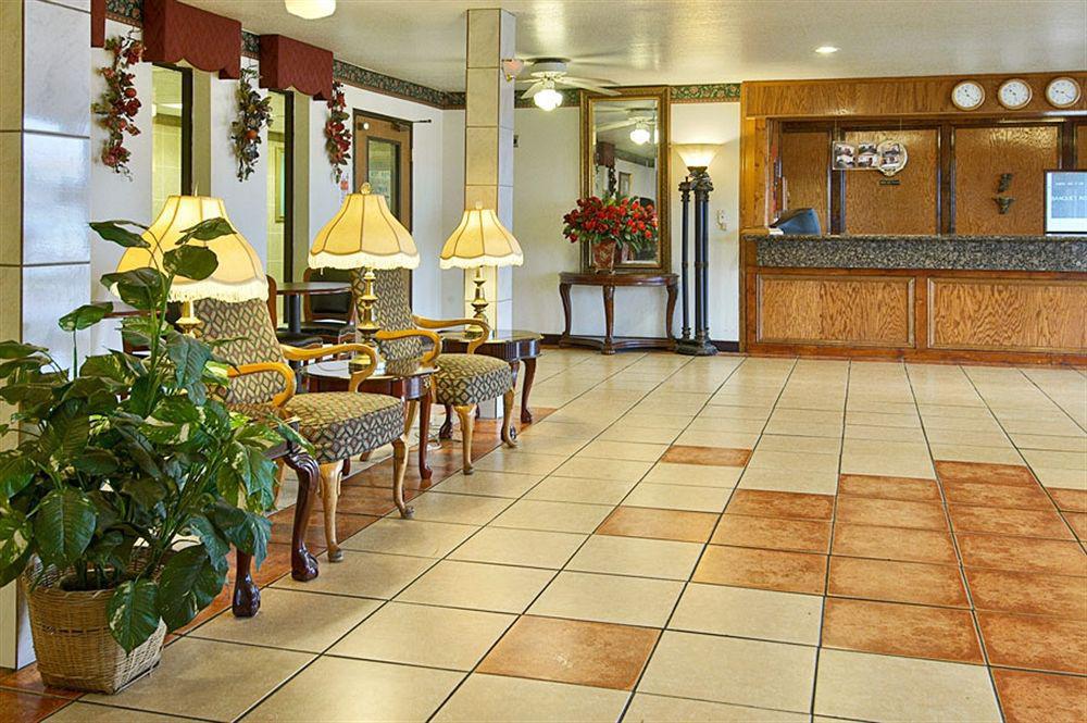 Hotel Clarion Pointe Shreveport Interior foto
